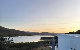 Casa en el lago.unmillondeestrellas
